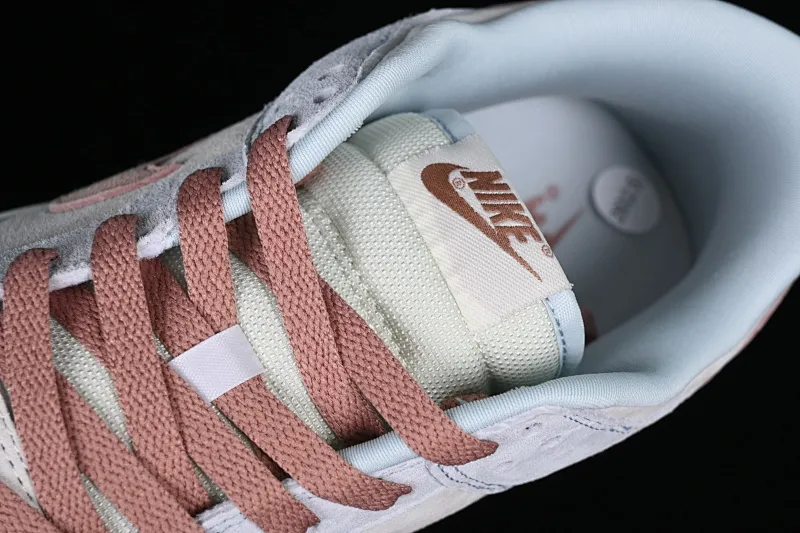 All categories Nk SB Dunk Series Nk SB Dunk Low Low-top sneakers Nk Dunk SB Low Pink Rose SB Dunk Series low-top casual sports skateboard shoes DH7577-001